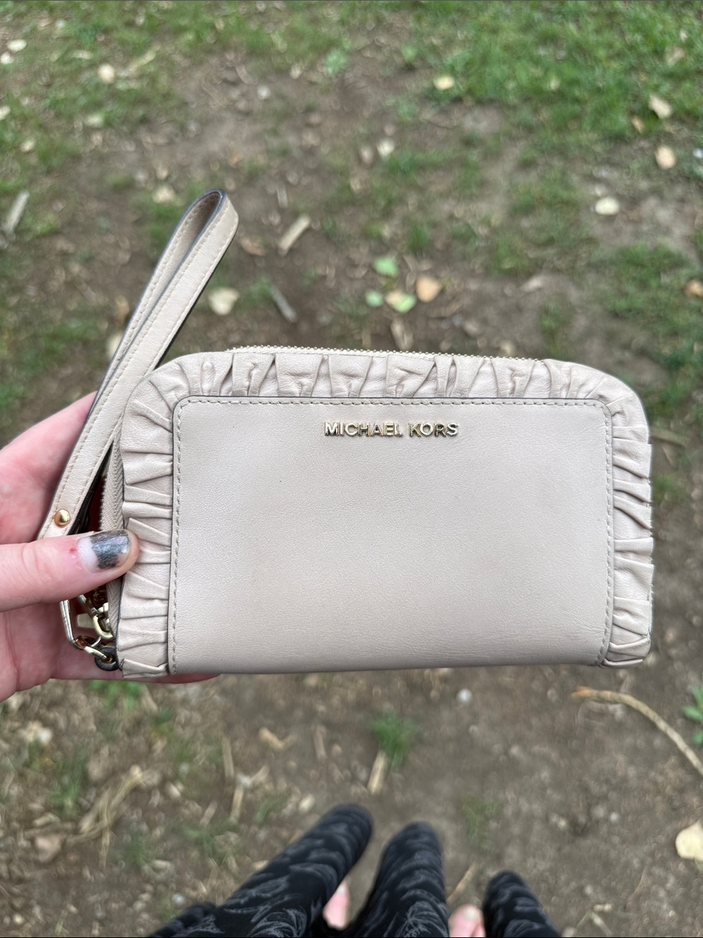 Michael kors wallet